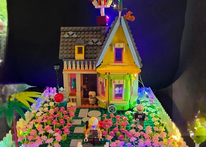 Carl And Ellie 度假居 曼谷
